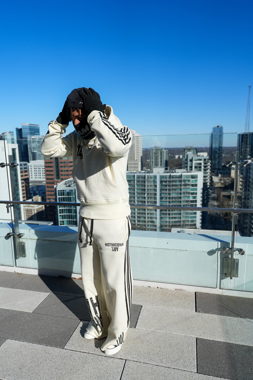 Astra Light Sweatsuit